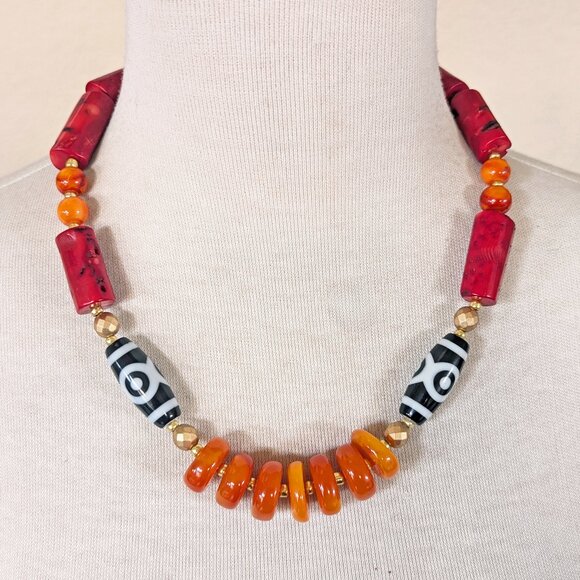 Elegant Boho Red Coral & Burnt Orange Resin Chunky Statement Necklace - Picture 1 of 3